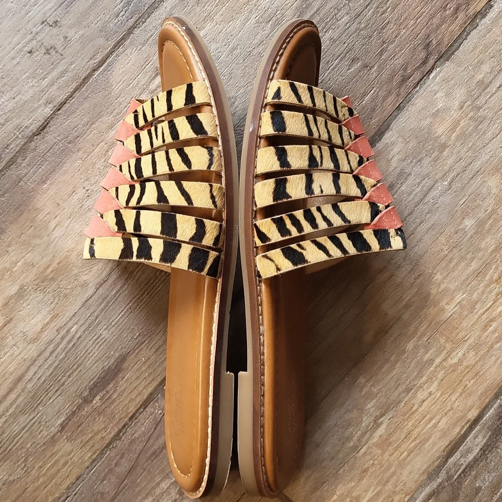 Crown Vintage Animal Print Cow Hair and Coral Leather Sandal Slides, 7.5 - Picture 3 of 11